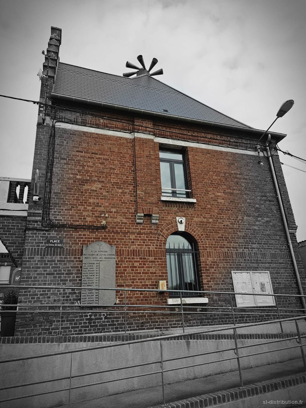 La mairie de Crèvecœur-sur-Escaut rajeunie