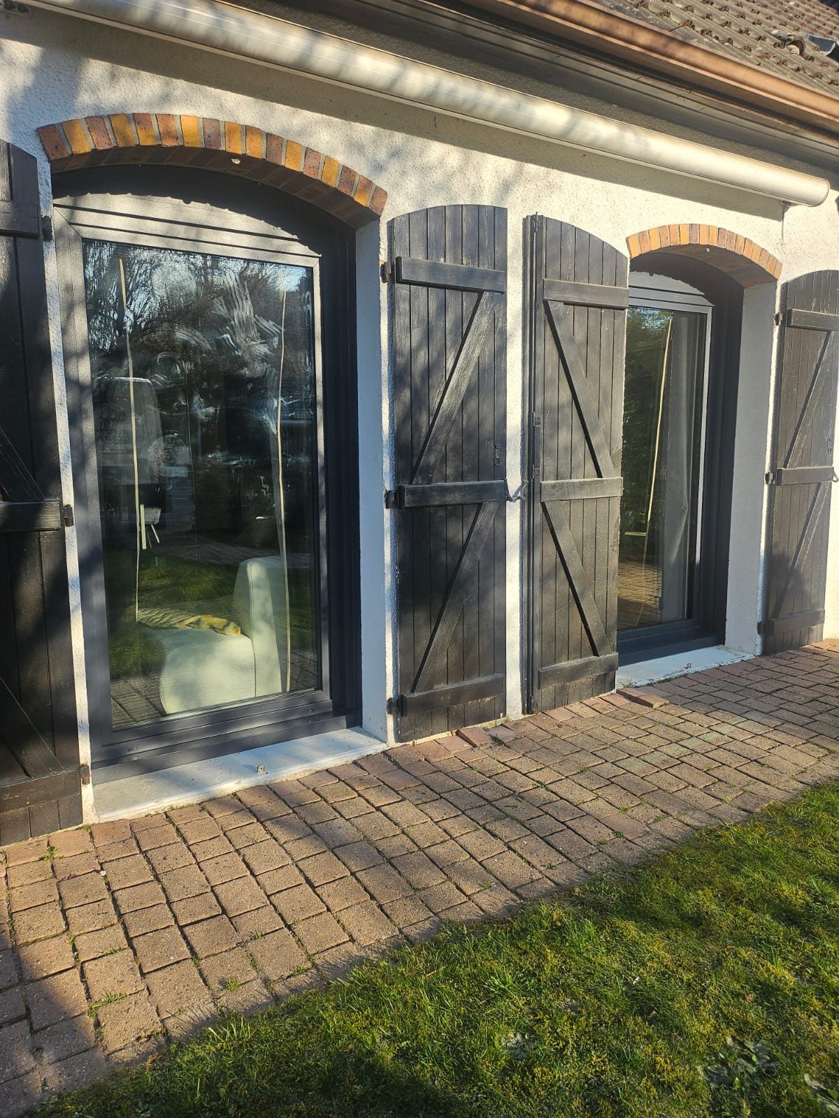 Toutes les menuiseries d'une maison à Proville