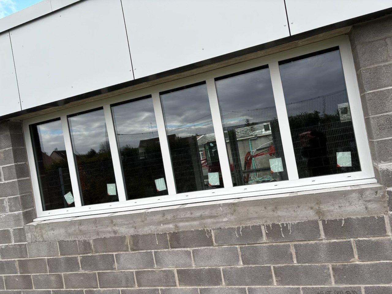Un bâtiment de l'école Jacques Brel reparti à neuf
