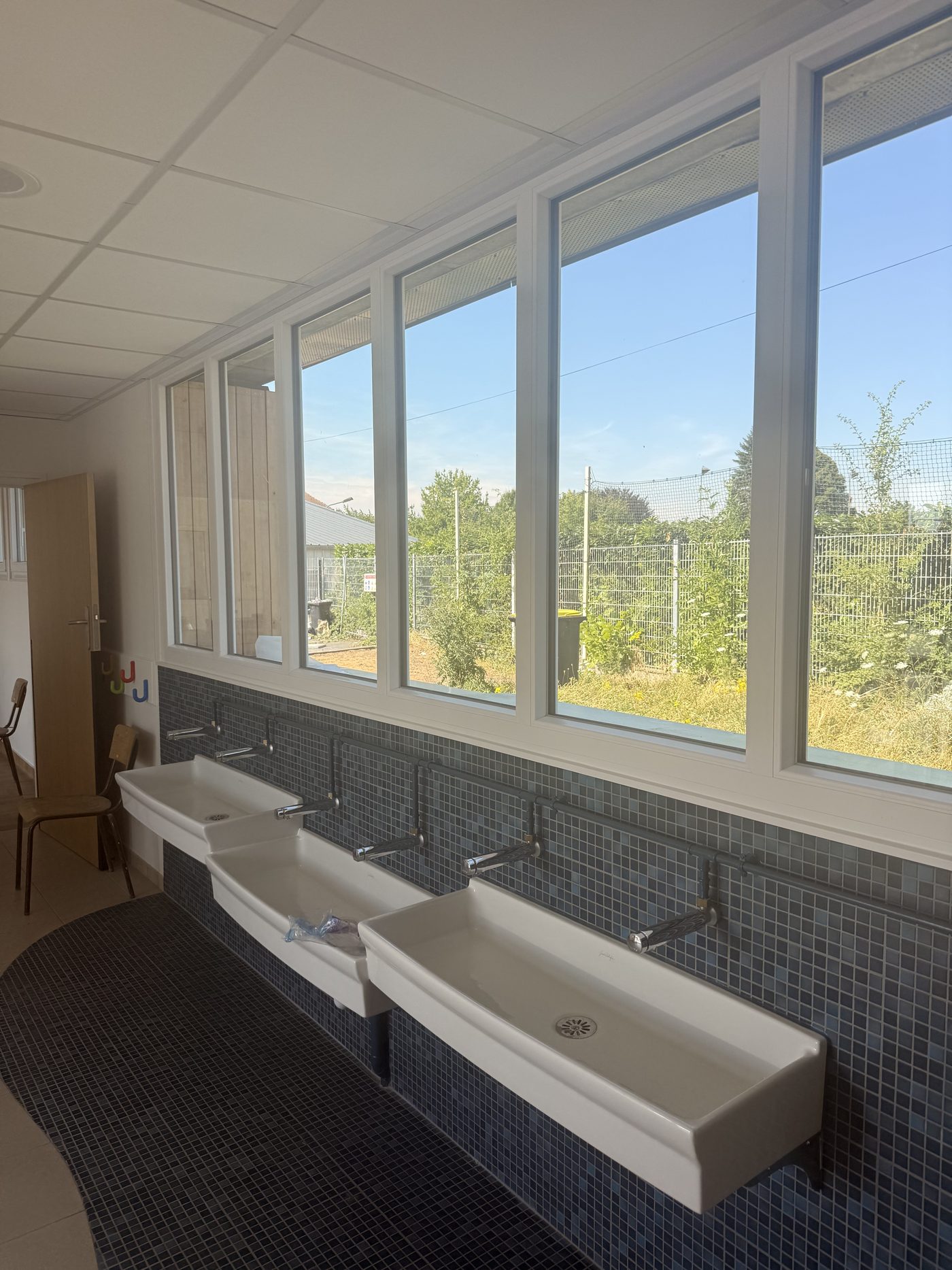 Un bâtiment de l'école Jacques Brel reparti à neuf