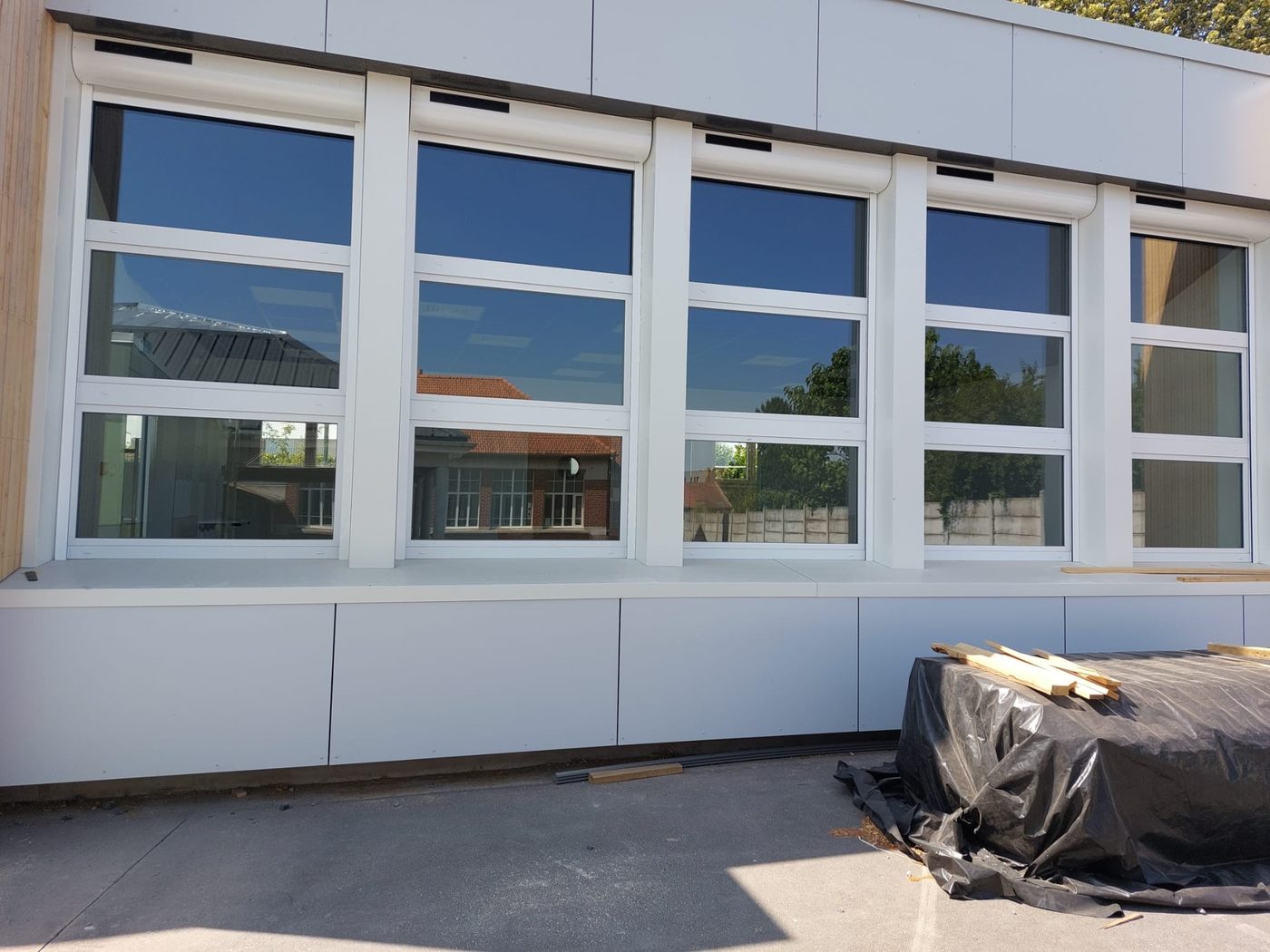 Un bâtiment de l'école Jacques Brel reparti à neuf